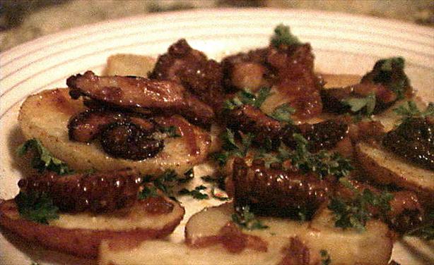 Pulpo a la Gallega. Photo by Creep