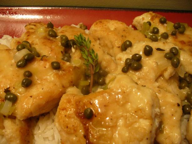Chicken in White Wine Sauce. Photo by IngridH