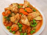 Anginares Me Araka (Artichoke and Pea Stew)