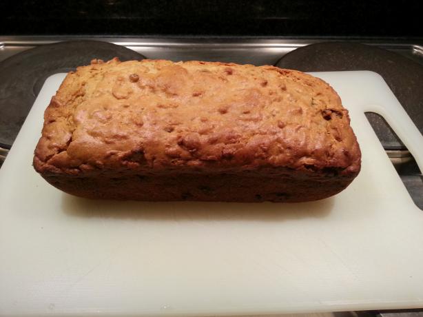 Apple Nut Cake. Photo by Glenecito