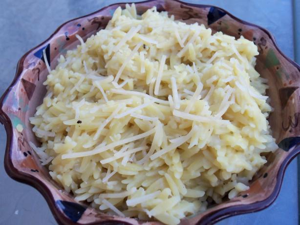 Cheesy Orzo. Photo by AZPARZYCH