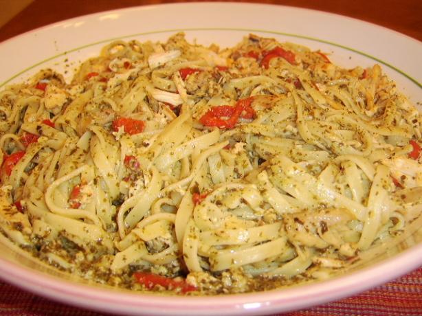 Fresh Fettuccine With Pulled Rotisserie Chicken, Pesto, and Roas. Photo by LifeIsGood