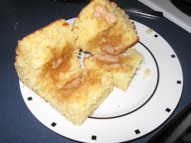 Copycat Marie Callender's Cornbread. Photo by cooking_neko83