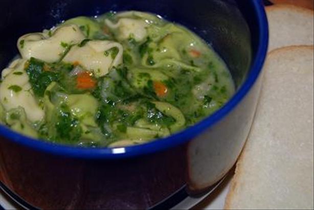 Tortellini Spinach Soup. Photo by Quest4ZBest
