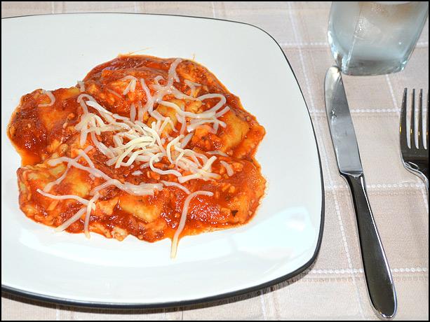 Crock Pot Ravioli. Photo by i_am_jim