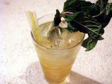 Green Tea-Passion Fruit Spritzer