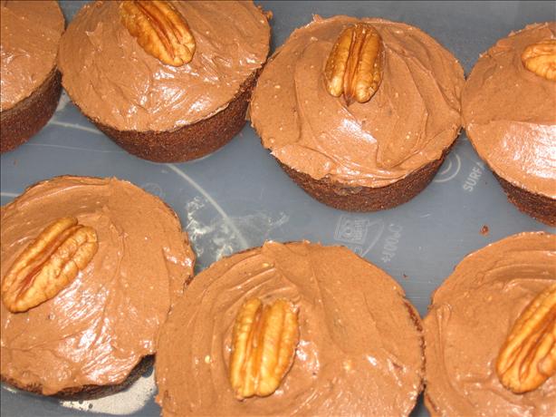 Deep Chocolate Vegan Cake. Photo by Chickee