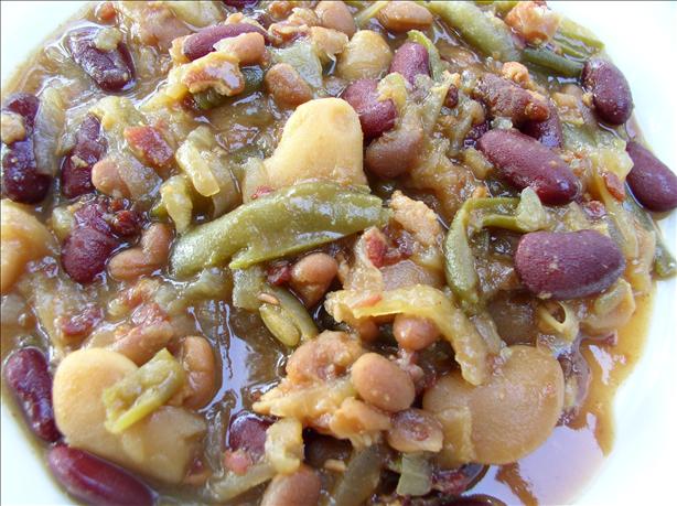 Crock pot tasty beans. Photo by Bayhill