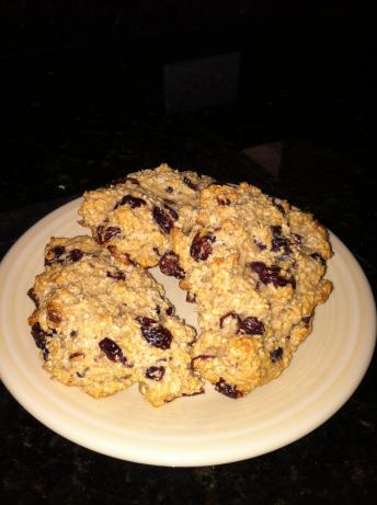 Low Fat Honey Oat Scones. Photo by emtoor