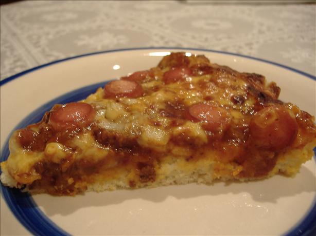 Chili dog pizza. Photo by Tasty Tidbits