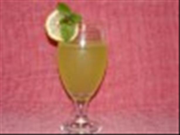 Basil Lemonade. Photo by Kim D.