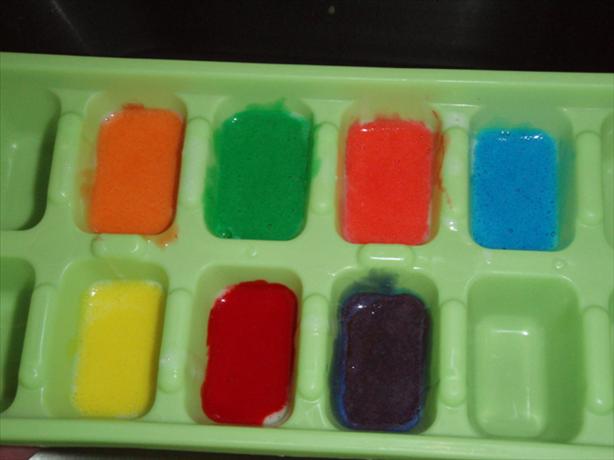 kids Bathtub Paints. Photo by CandyTX
