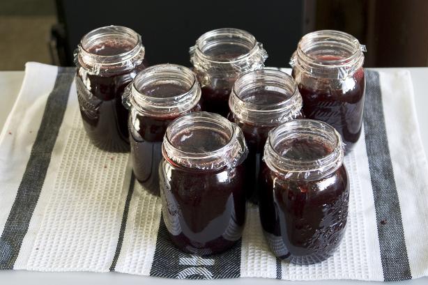 Damson Plum Jam. Photo by Yankiwi