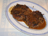 Gehacktes Rinderschnitzel. Photo by Jenny Sanders