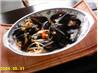 spicy mussels in white wine sauce