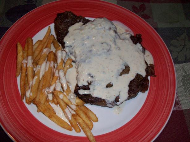 Steak With Blue Cheese Sauce. Photo by mightyro_cooking4u