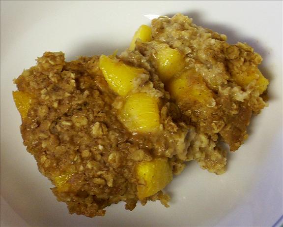Baked Peach Oatmeal. Photo by Kree
