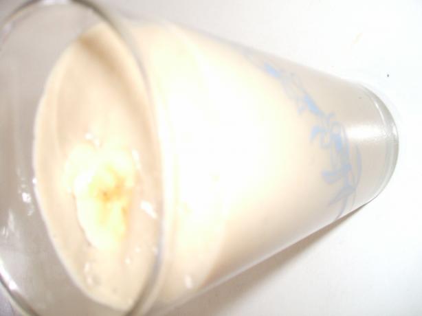Peanut Butter Banana Smoothie. Photo by relientk4eva57
