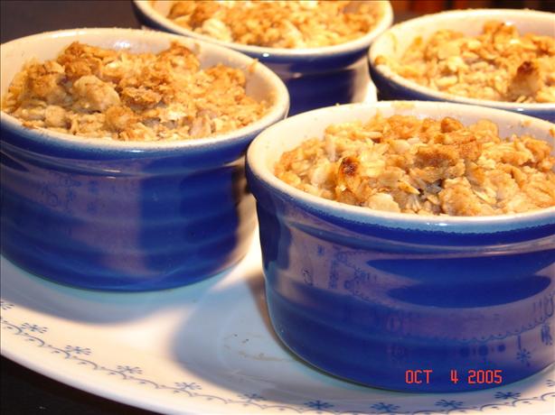 Banana Crumble. Photo by lets.eat