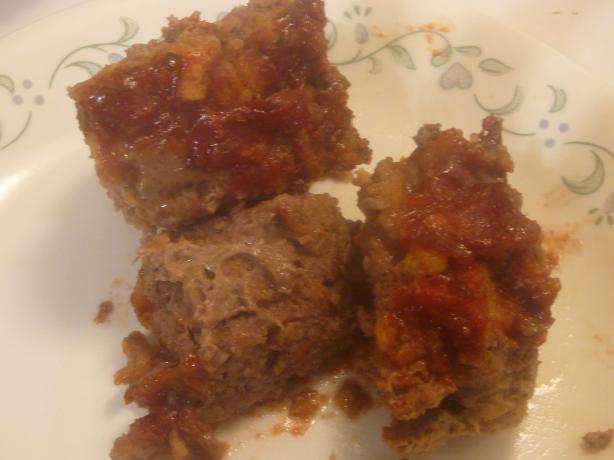Easy Pleasing Meatloaf. Photo by BLUE ROSE