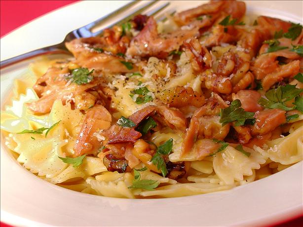 Smoked Salmon & Pasta. Photo by GaylaJ