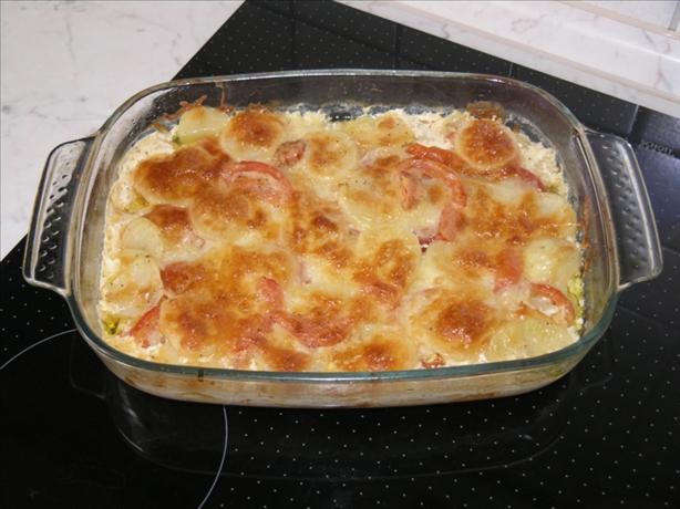 Potato, Onion & Tomato Bake. Photo by sunny_day