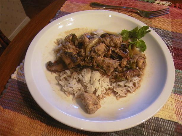 Thai Chicken with Ginger and Mushrooms - Gai King. Photo by PaulaG