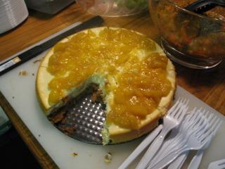 Fresh Peach Cheesecake. Photo by Tiggrr