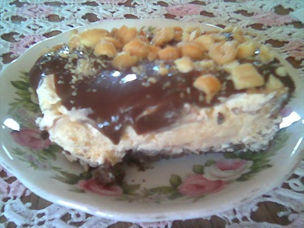 Buster Bar Dessert. Photo by AlleeH