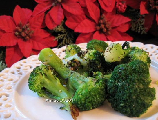 Broccoli Aglio Olio (With Garlic and Olive Oil). Photo by Annacia