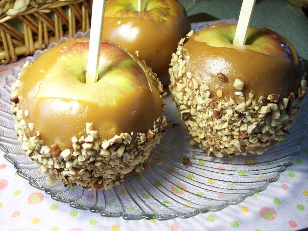 Kittencal's Caramel Apples. Photo by "Ratalouille"