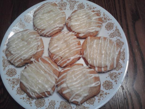 Individual Cream Cheese Danish. Photo by manda1372