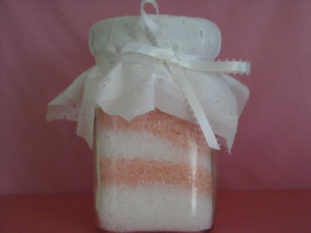Candy Cane Bath Salts. Photo by mums the word