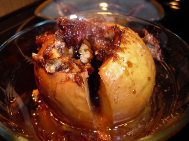 Cinnamon Baked Apples. Photo by tamalita62