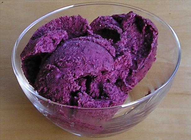 Fabulous Fat-Free Frozen Yogurt. Photo by Jenny Sanders