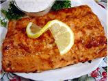 Grilled Salmon Fillets with Creamy Horseradish Sauce