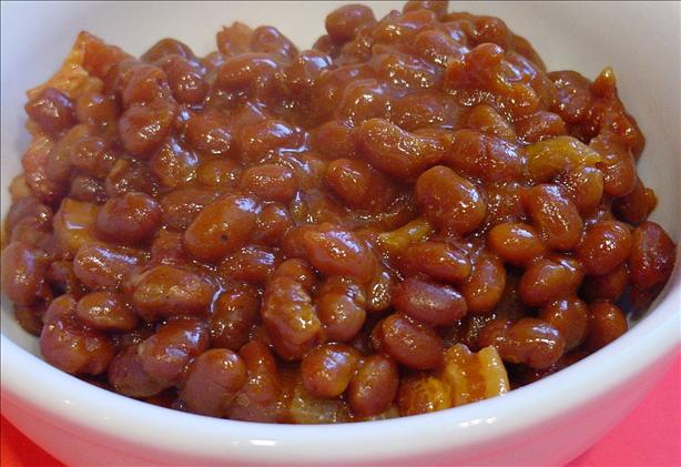 Quick Baked Beans with Bacon. Photo by Sharlene~W