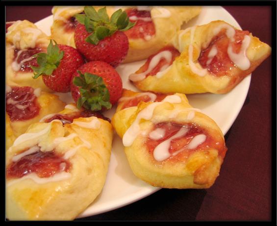 Strawberry Kolache Cookies. Photo by eatrealfood