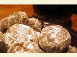 Chocolate Rum Balls (No-Bake). Photo by windy_moon