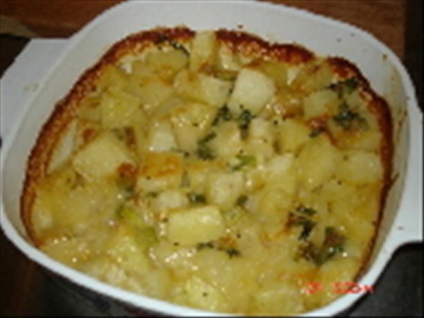 Potatoes au Gratin with Brie and Chives. Photo by Mizzy