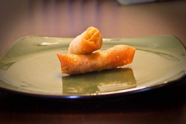 Chinese Crispy Spring Rolls. Photo by jaunna