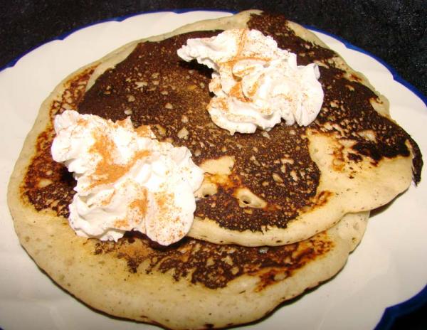 Awesome Apple and Cinnamon Pancakes. Photo by Boomette