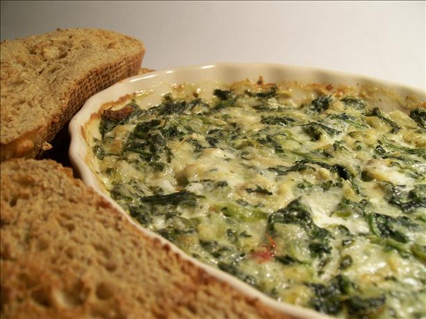 Absolutely Wonderful Cheesy Creamy Spinach Artichoke Dip. Photo by Sharon123