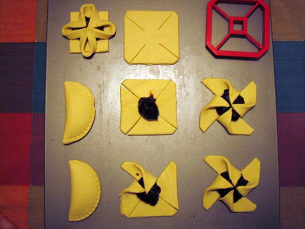 Finnish Prune Tarts. Photo by aevil