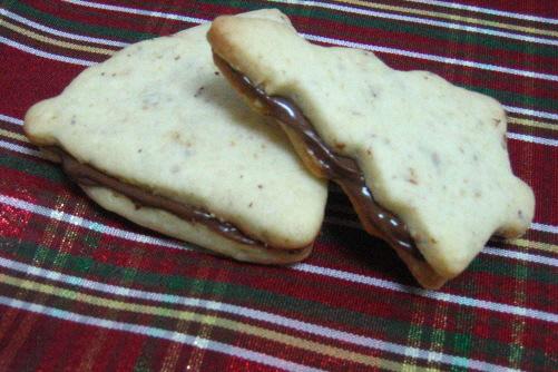 German Hazelnut Cookies. Photo by Adria82