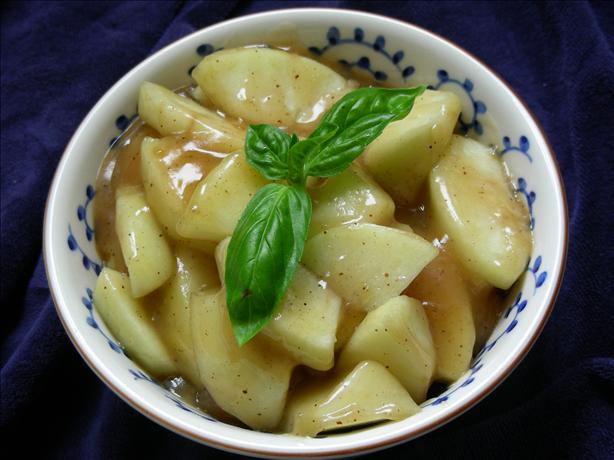 Pan-fried Apples. Photo by kiwidutch