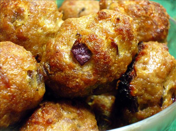 Basic Meatballs. Photo by - Carla -