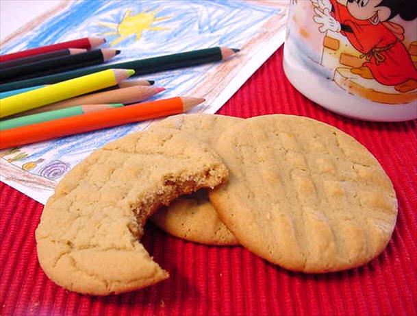 Irresistible Peanut Butter Cookies. Photo by Marg (CaymanDesigns)