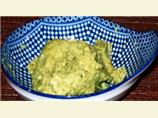 Italian Hummus with Pesto. Photo by KLHquilts