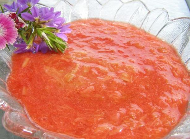 Strawberry Rhubarb Sauce. Photo by DuChick